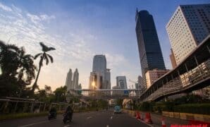 Gaji UMR Jakarta 2022 Naik